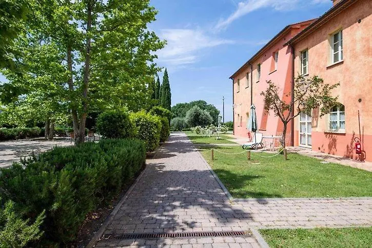 La Beccanina Resort Le Case 0*,