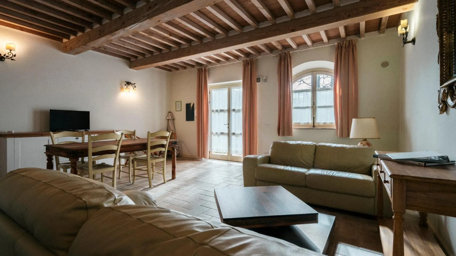 Apartment La Beccanina Resort Le Case