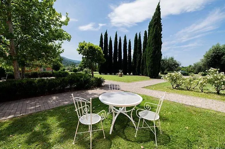 Apartment La Beccanina Resort Le Case
